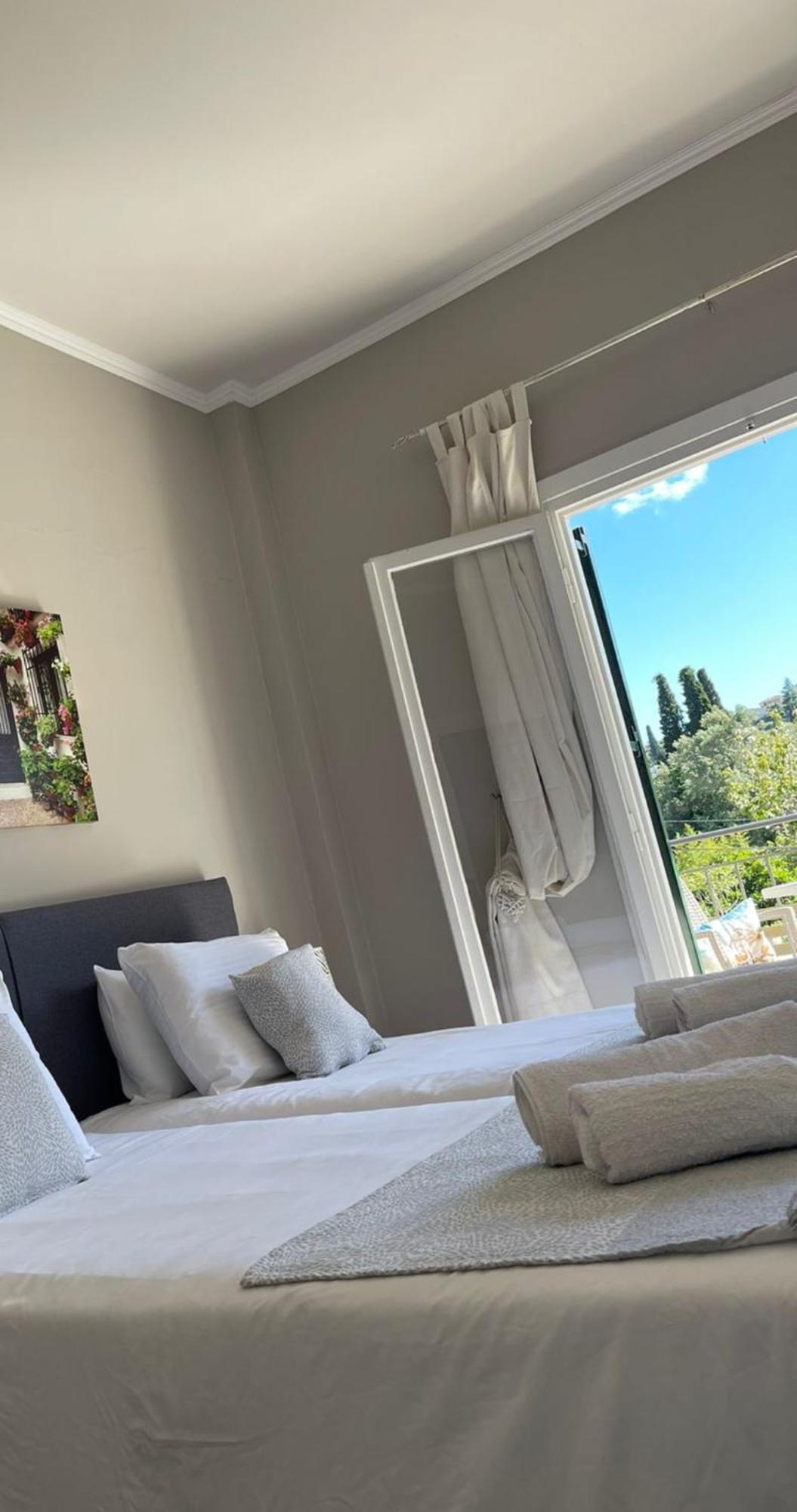 Georgia'S Apartments, Ipsos Corfu Ngoại thất bức ảnh