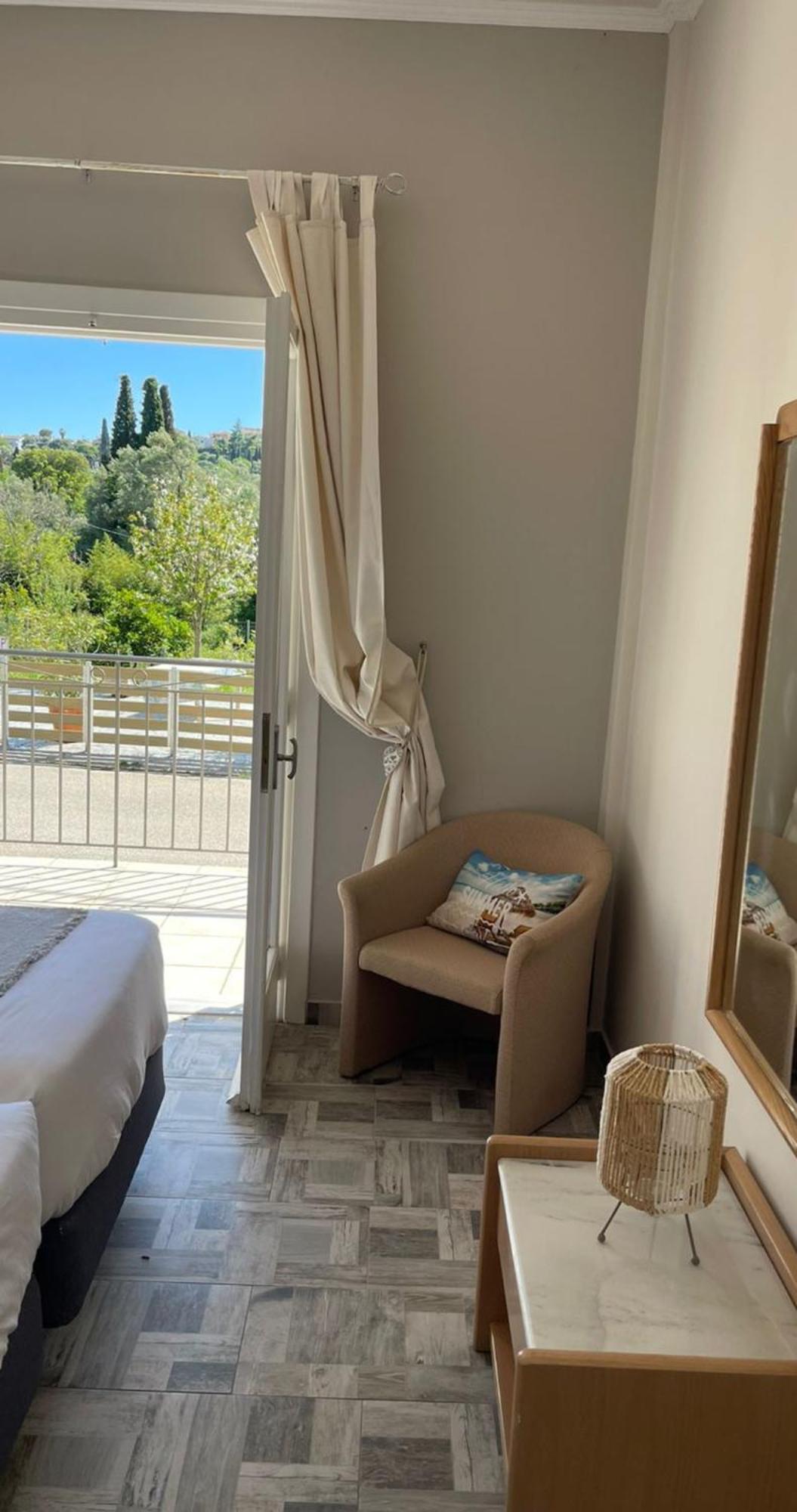 Georgia'S Apartments, Ipsos Corfu Ngoại thất bức ảnh
