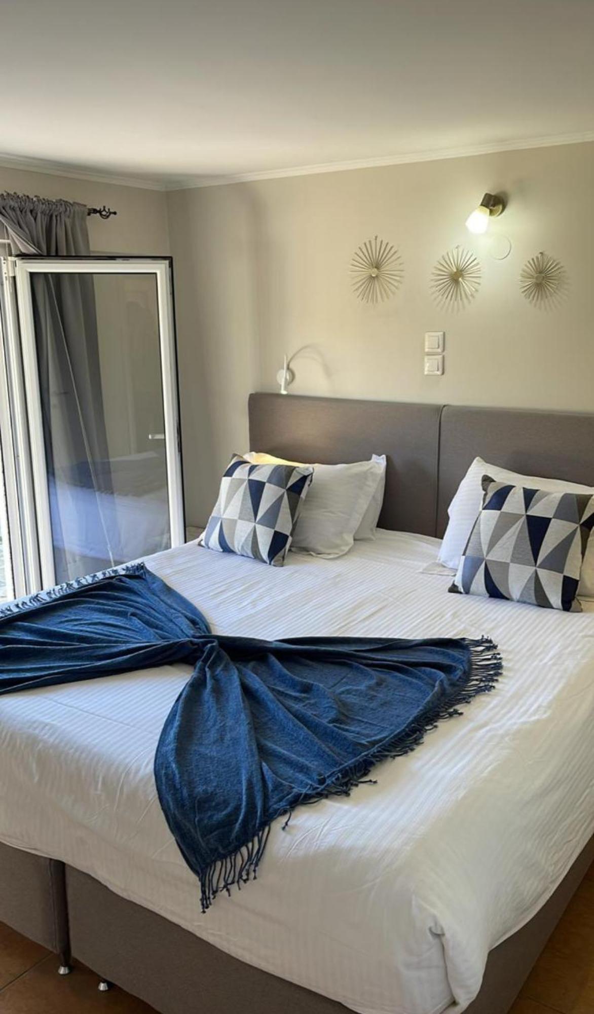 Georgia'S Apartments, Ipsos Corfu Ngoại thất bức ảnh